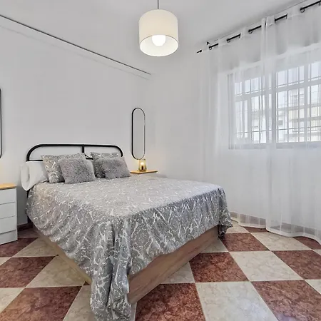 Adelfas - Calle Asturias