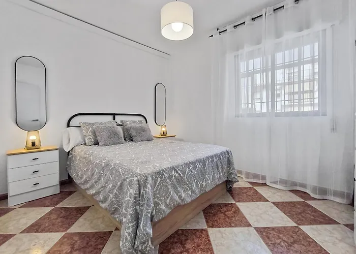 Adelfas - Calle Asturias